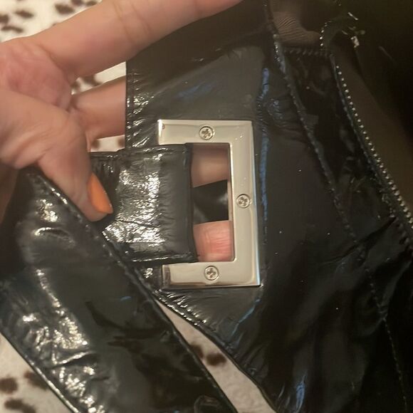 Kooba Y2K Early 2000's Vintage Rio Black Patent Leather Shoulder Bag - Picture 12 of 14